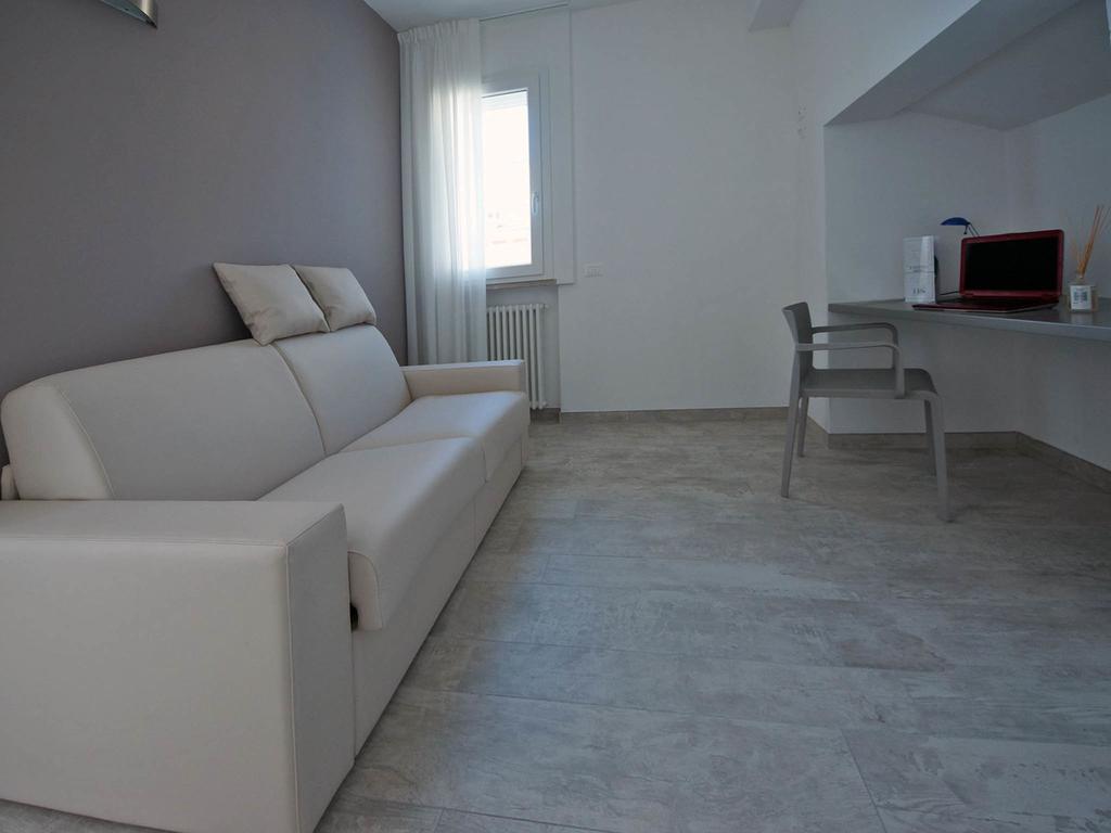 Hotel Saviola Sirmione Kamer foto