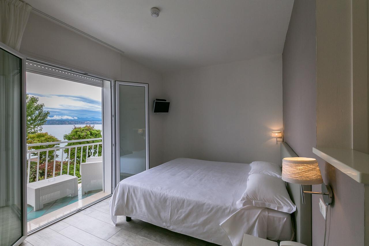 Hotel Saviola Sirmione Buitenkant foto