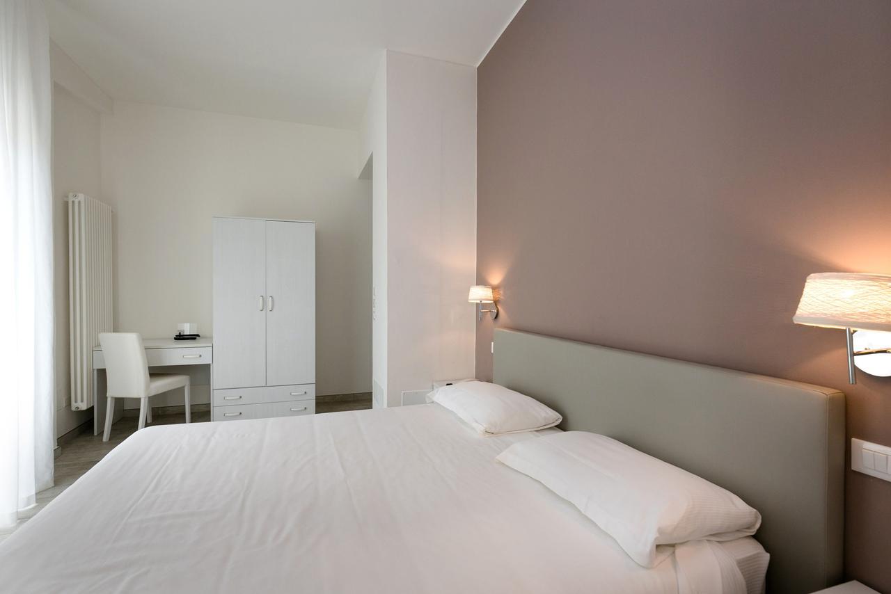 Hotel Saviola Sirmione Buitenkant foto