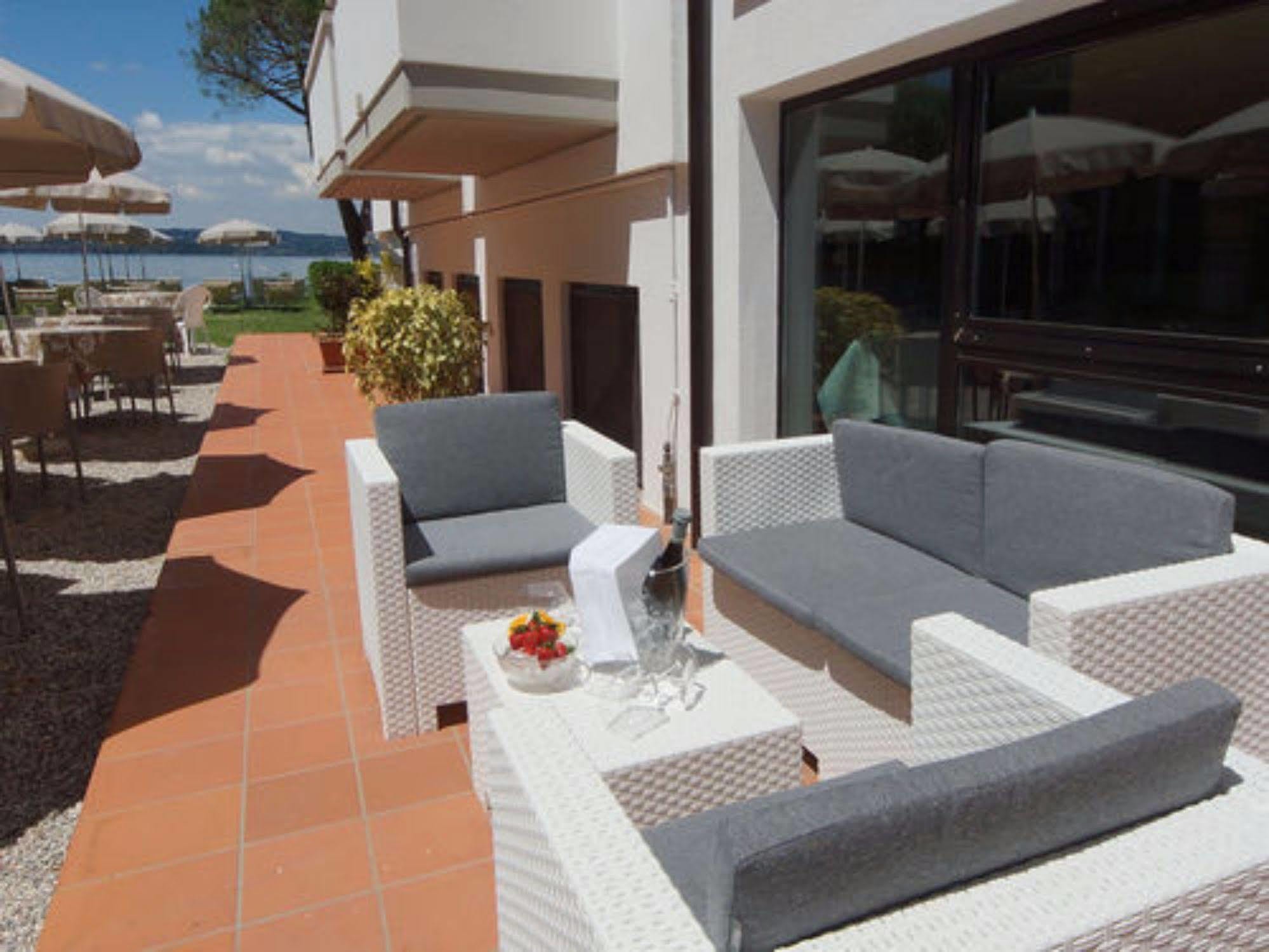 Hotel Saviola Sirmione Buitenkant foto