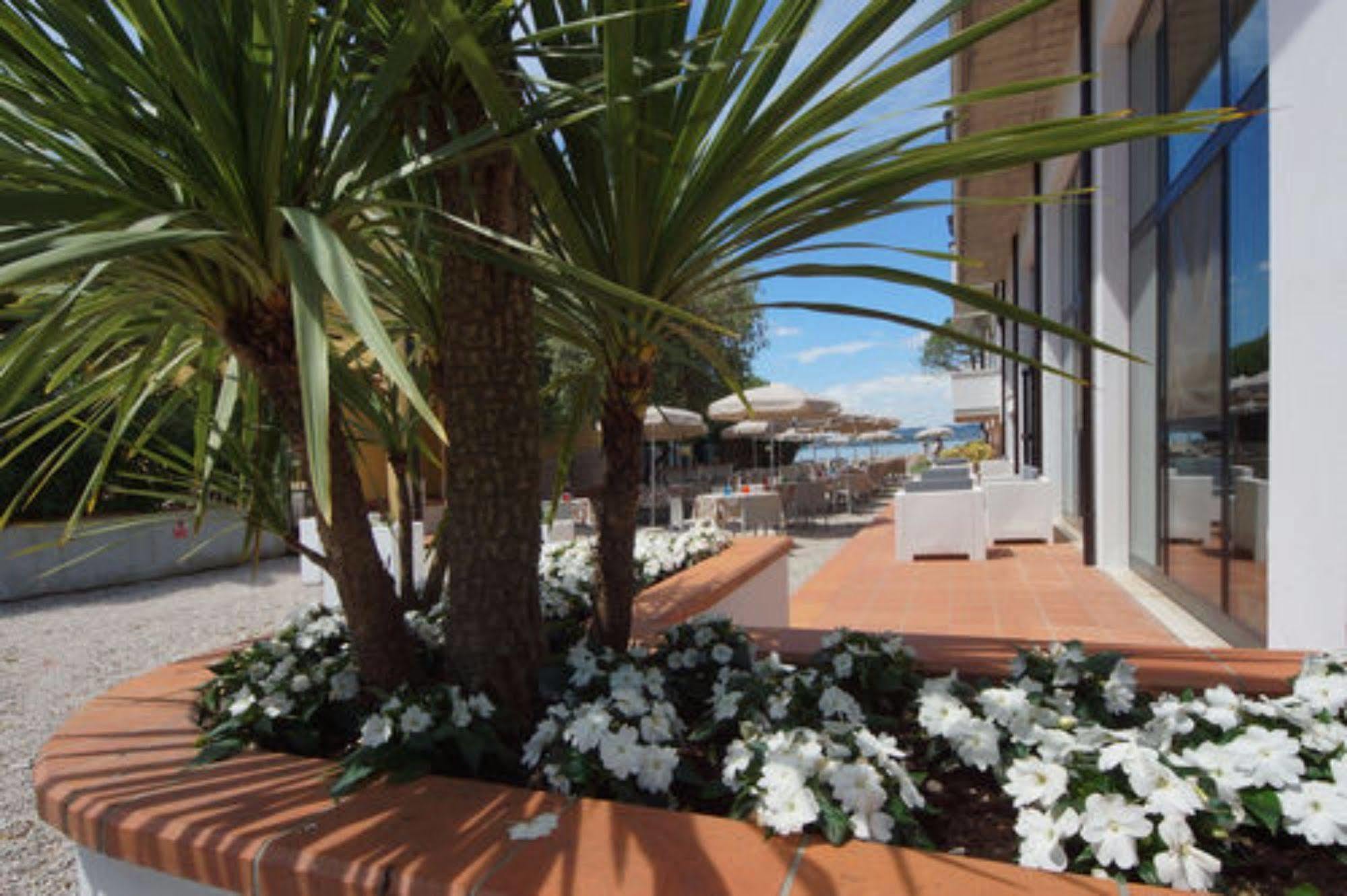 Hotel Saviola Sirmione Buitenkant foto
