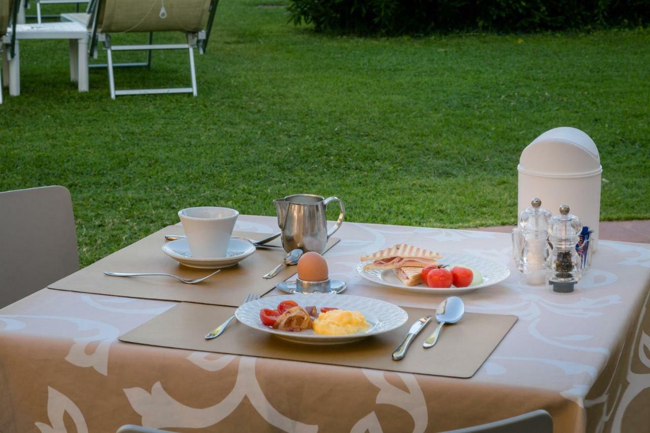 Hotel Saviola Sirmione Buitenkant foto